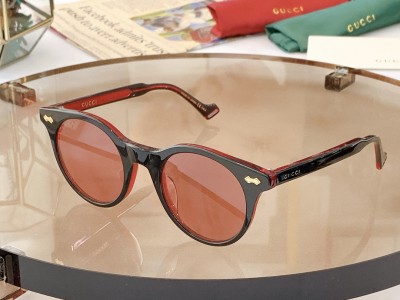 GUCCI 0736S